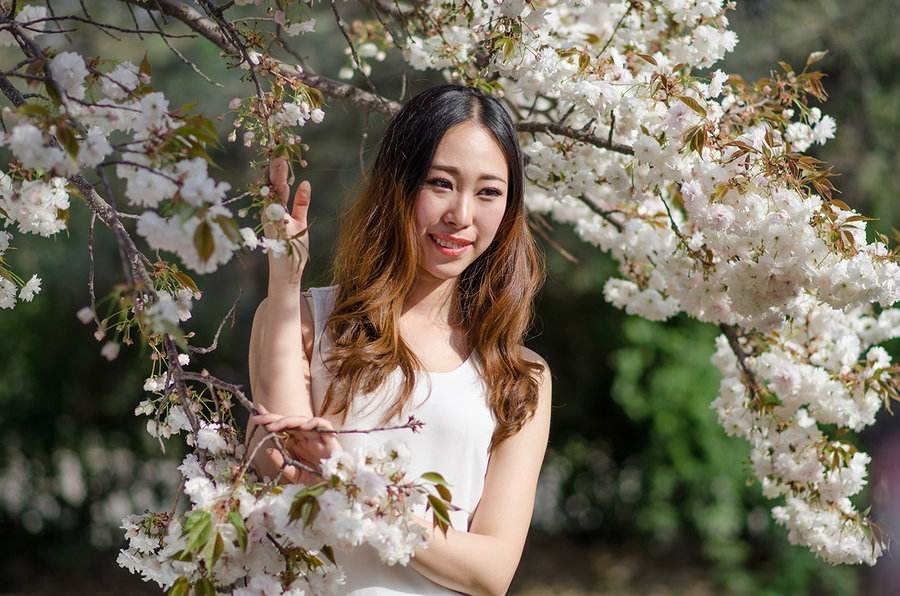 以爱之名 相关产品