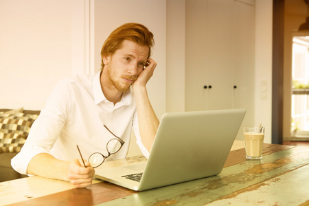 凤凰城等着你 相关产品