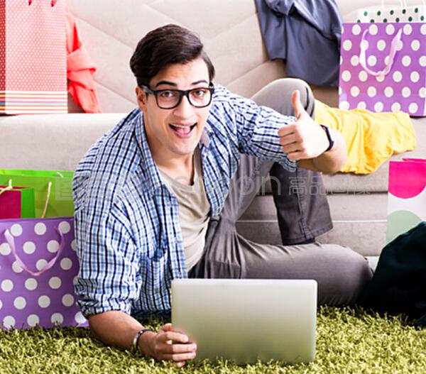 侠僧探案传奇之醉玲珑 产品图片