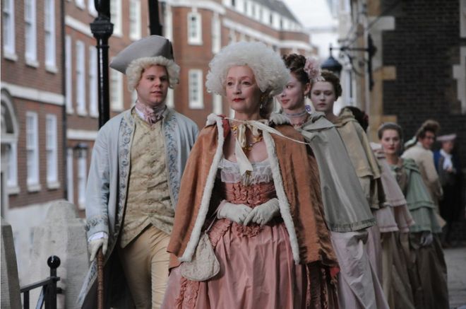 冬天没有童话 相关产品