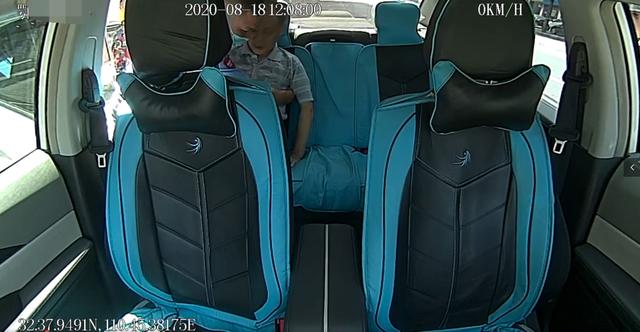 台上台下 产品图片