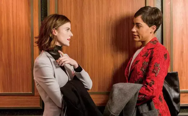 向天真的女生投降 相关产品