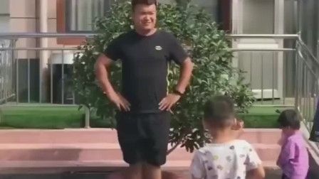 和巴什尔跳华尔兹 产品主图