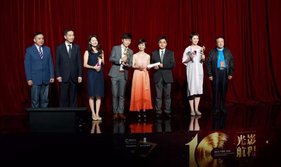 你得来看她 相关产品