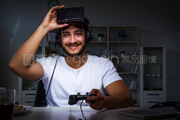 凋零在春天 产品图片