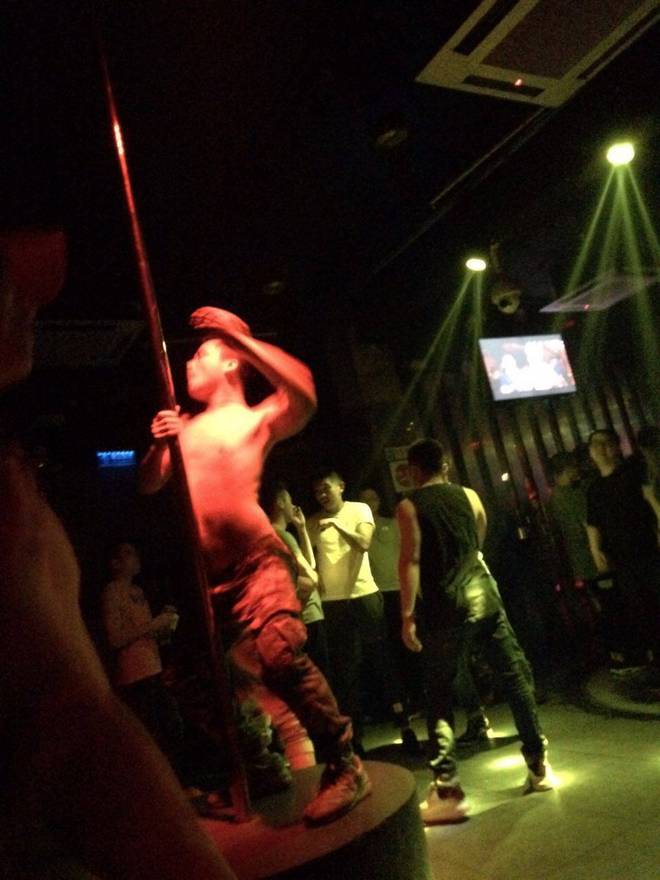 在你面前 产品主图