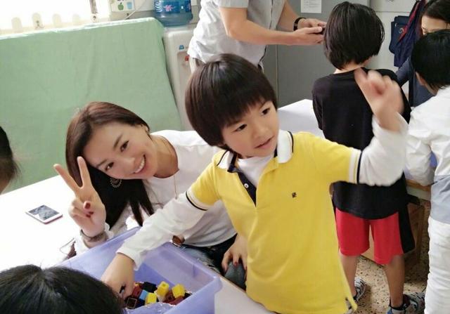 一个叫加纳的国家