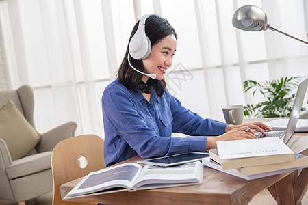 倚天屠龙记之魔教教主（国语版） 相关产品