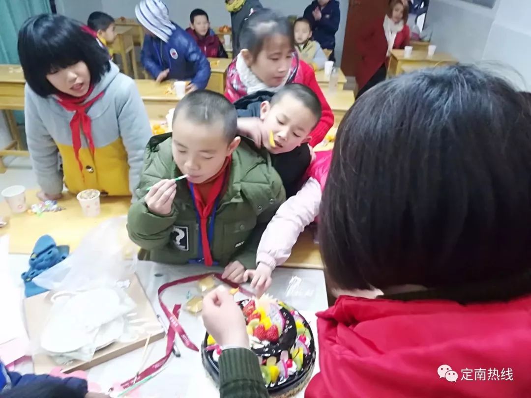 冒牌家庭 相关产品