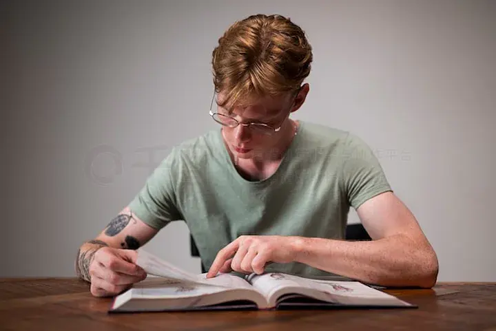 伯纳黛特你去了哪 相关产品