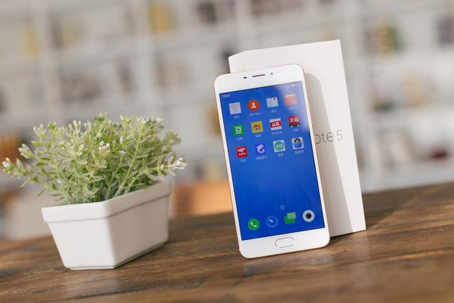 夜幕降临之时 产品图片